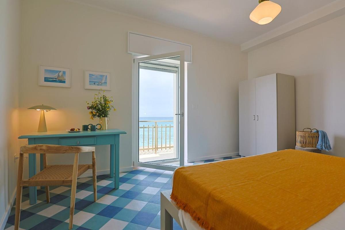 Panoramico Appartamento Lido Conchiglie Gallipoli Exterior photo